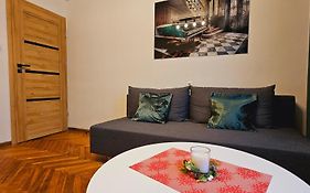 Apartment On The San River